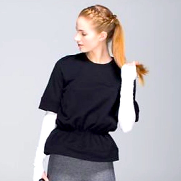 Lululemon Athletica Peplum Pullover Black Sweatshirt Top Womens - Picture 1 of 6